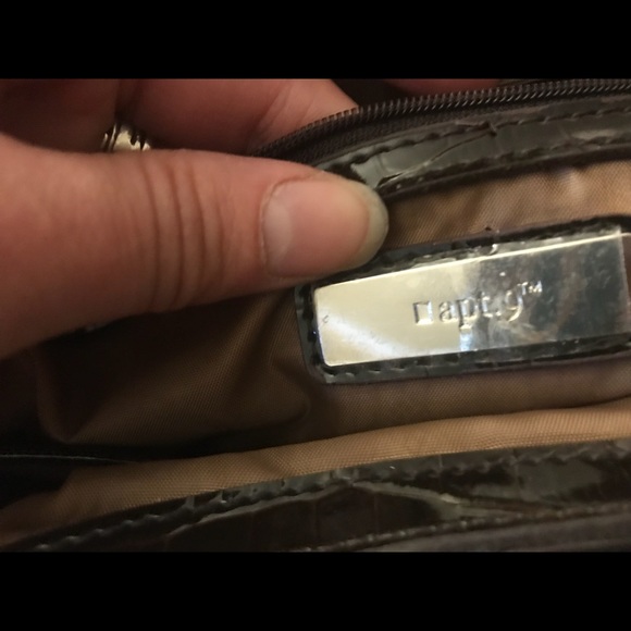 Fashionable handbag - Picture 2 of 5